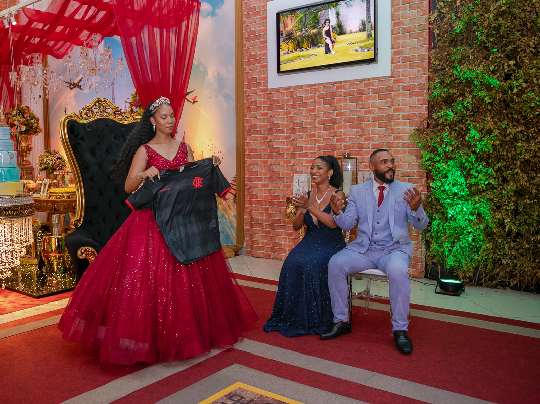 entrada festa 15 anos-abertura-debutante stella 15 anos-cerimonial