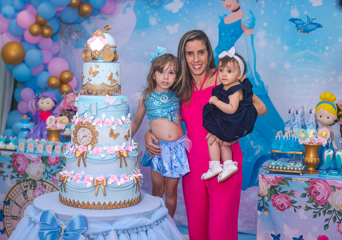 foto 5 anos-tema-Cinderela-aquarela buffet infantil-rj