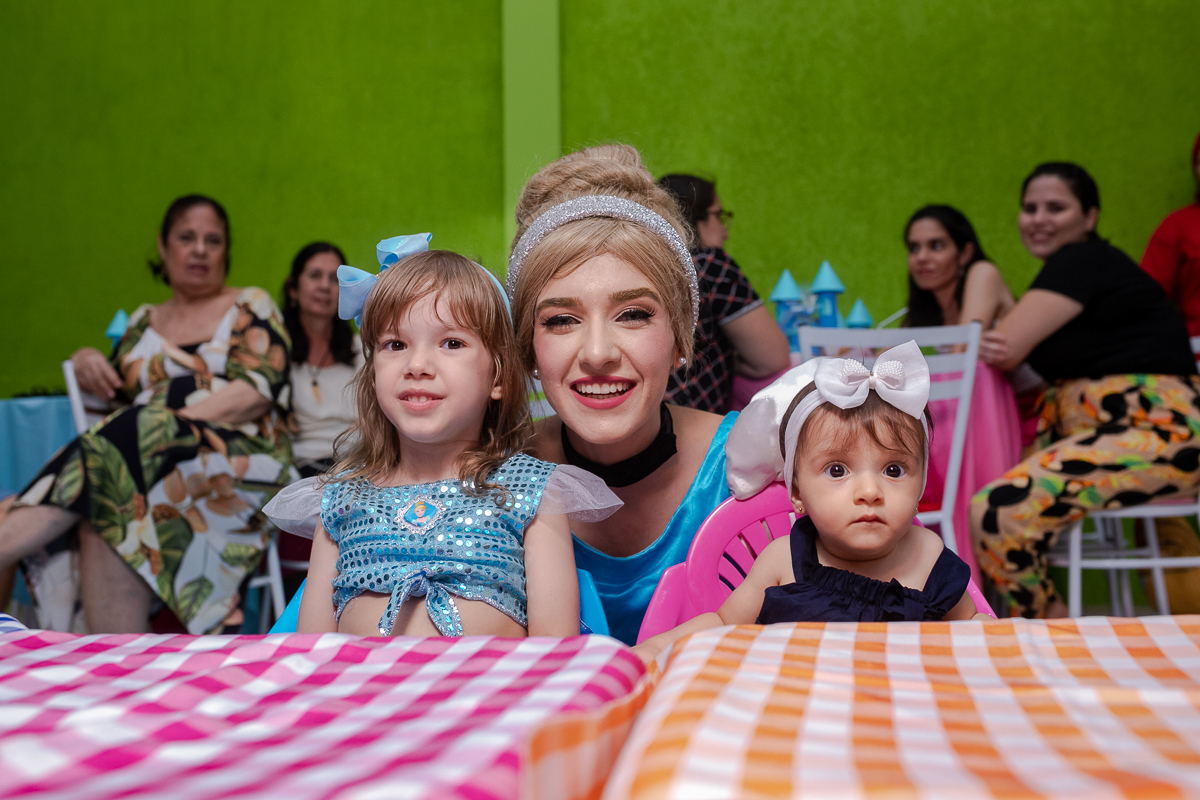 Cinderela na festa 56 anos da helena-bangu RJ