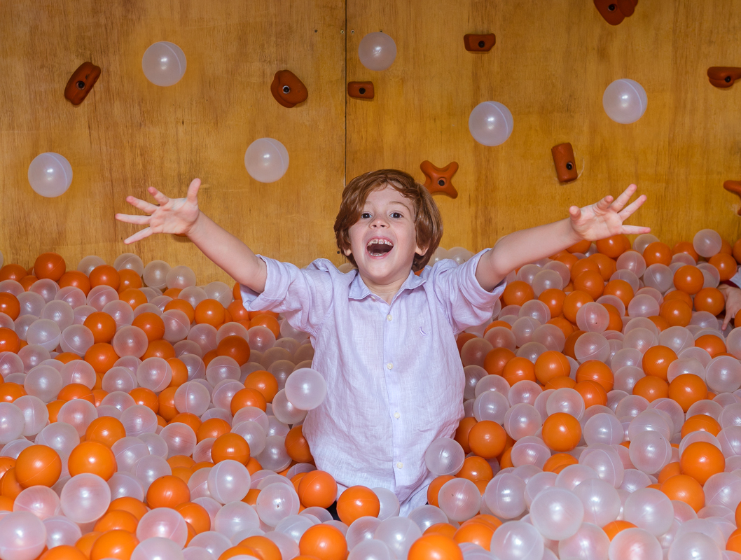 diversão bolinhas piscina de bolinhas-aniversário-infantil-villa recreio casa de festa