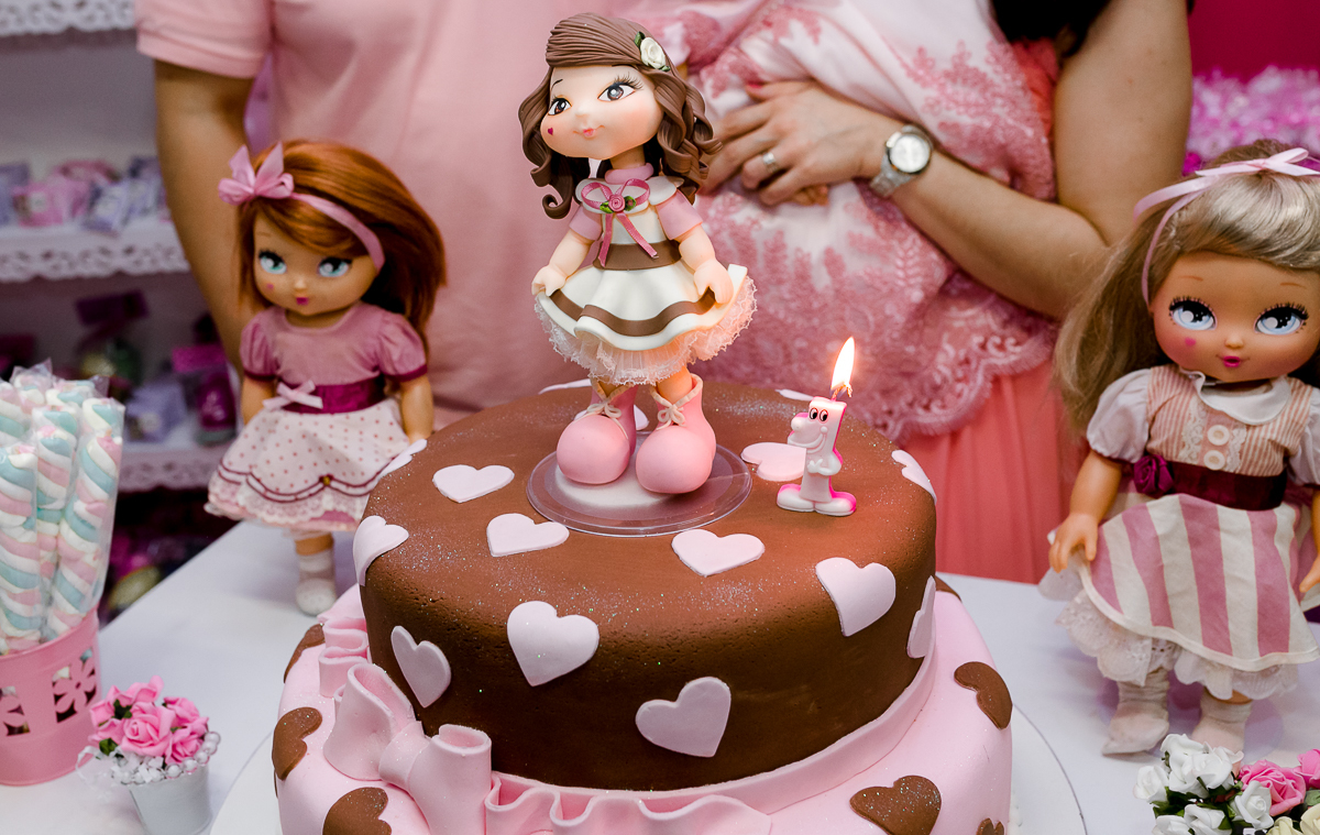 Topo do bolo boneca Jolie