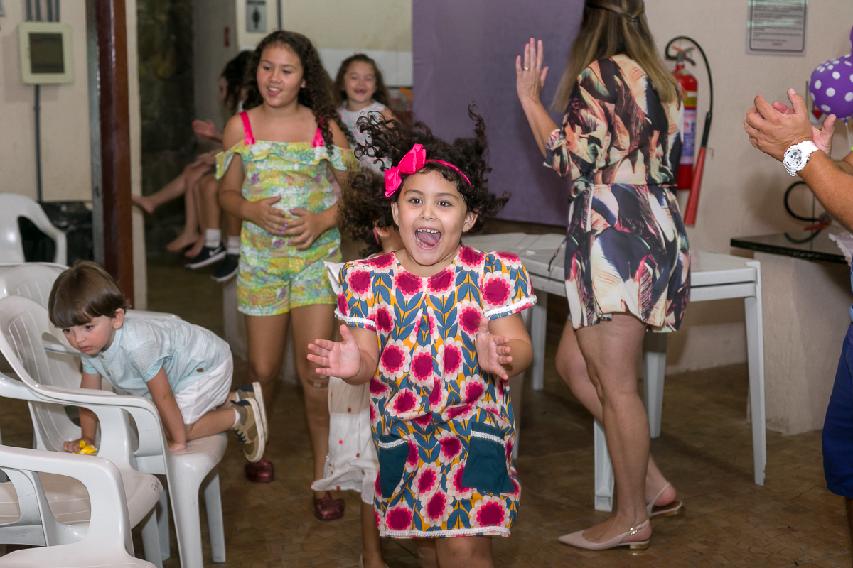 recreação em festa infantil circulo  militar da praia vermelha