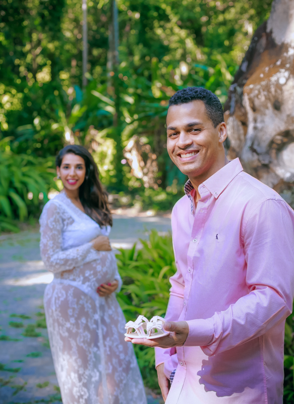 Book fotográfico de gestante no parque