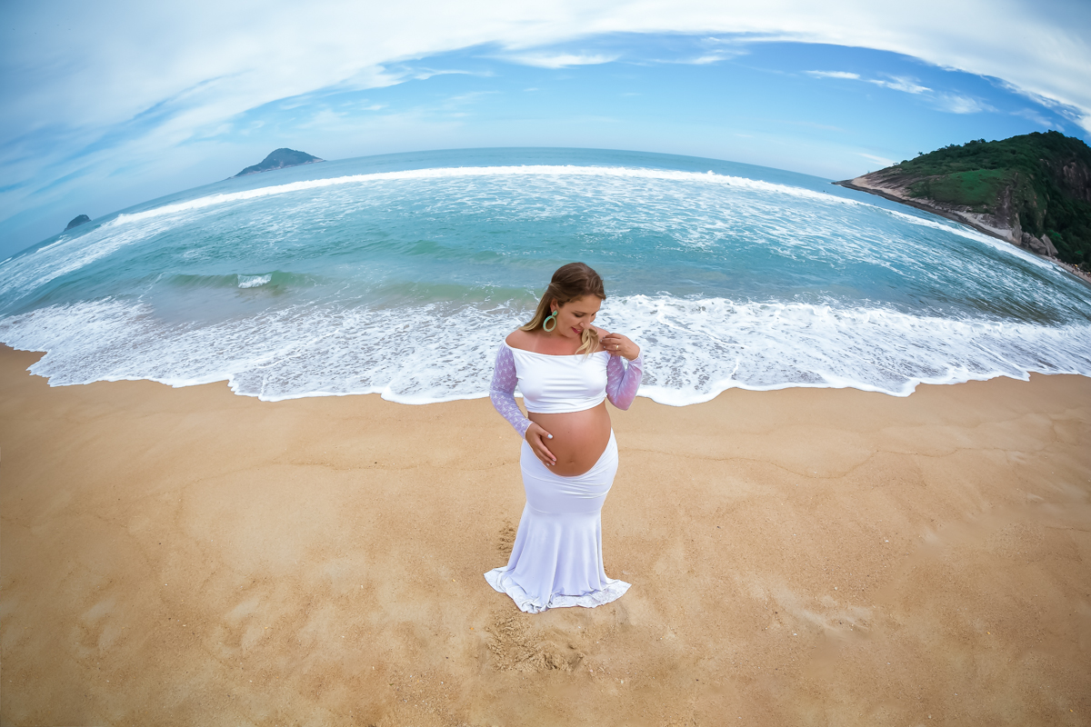 Ensaio de gravida na praia de grumari