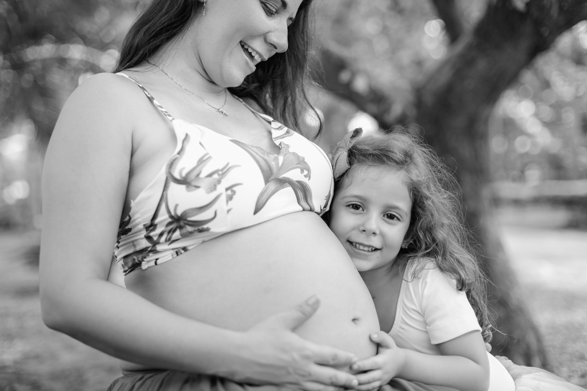 Ensaio de grávida  junto com filha mais velha