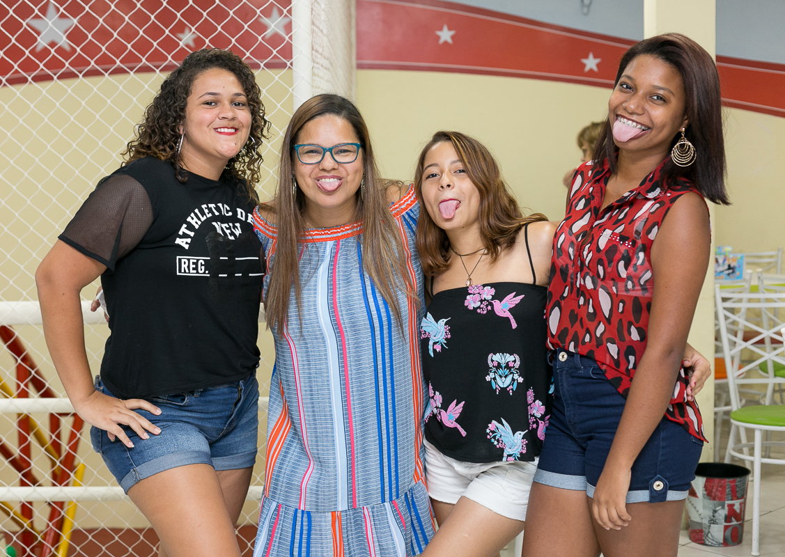 Fotografia festa surpresa pai e filha em Art kids casa de festas-RJ