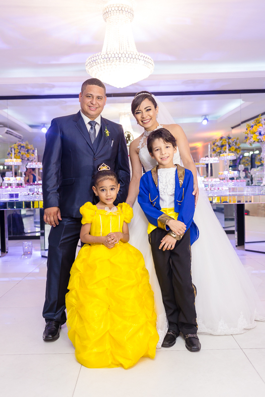 decoração para casamento a bela e a fera