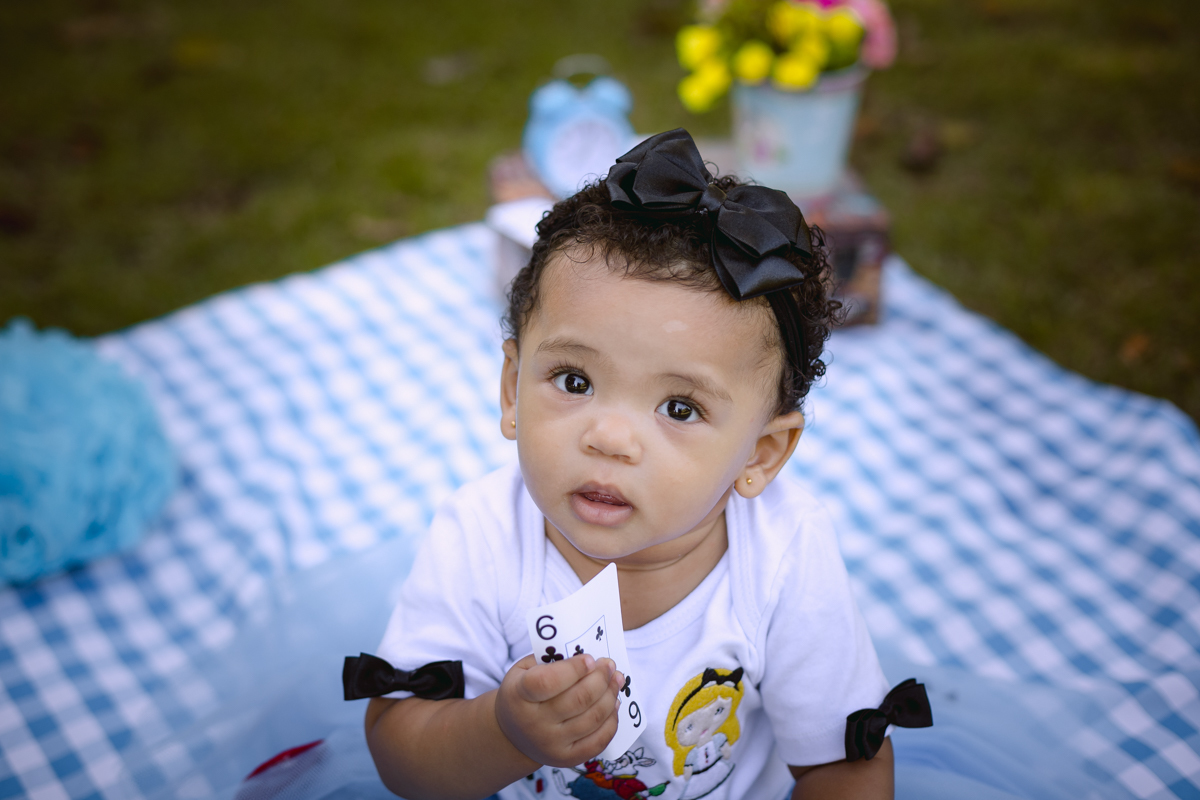 Smash the cake tema Alice no pais das maravilhas