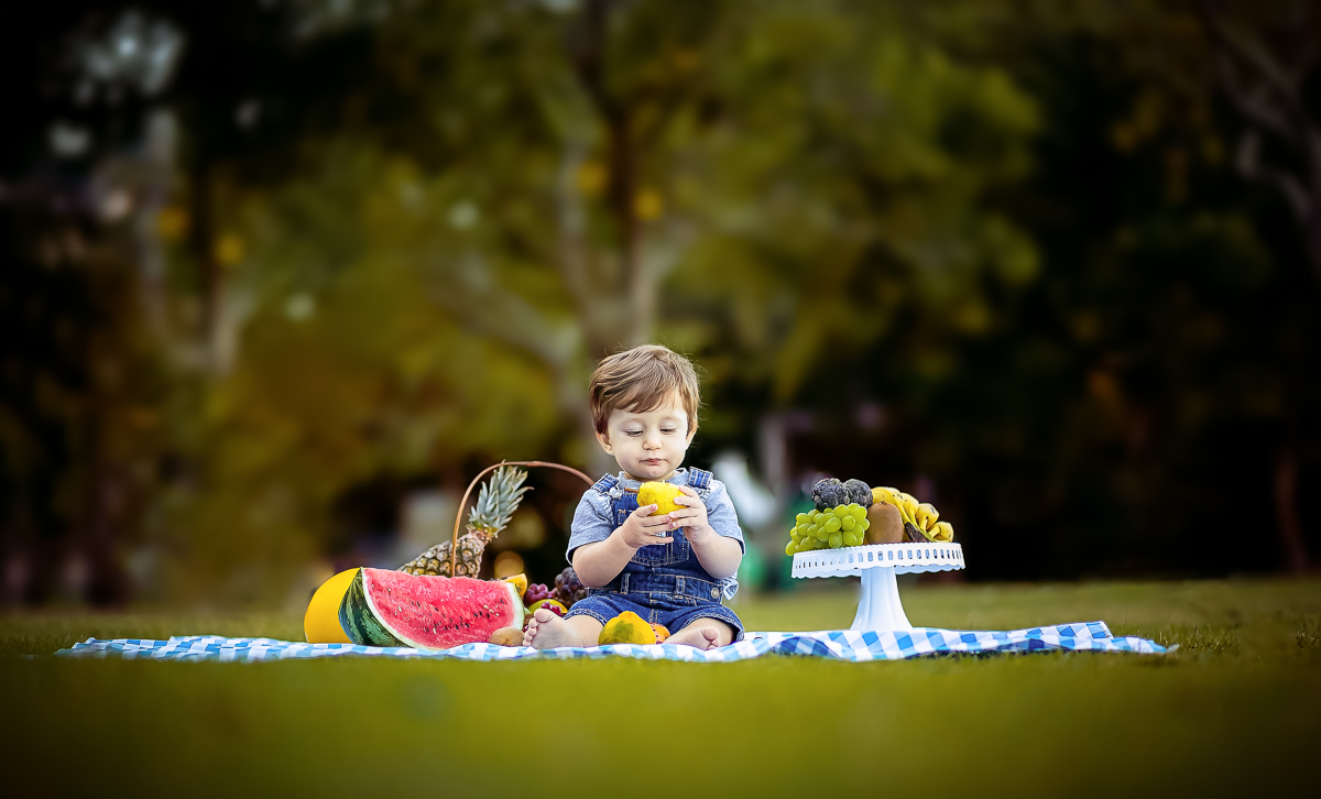 Ensaio infantil temático com frutas-RJ