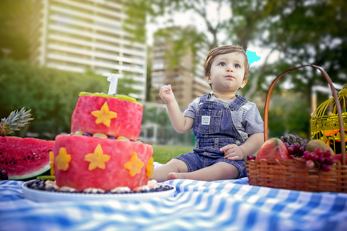 Smash the fruii com bolo feito com melancia