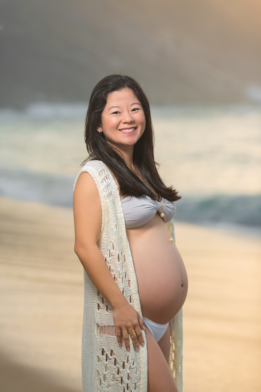Ensaio  externo gestante na praia de Grumari-RJ