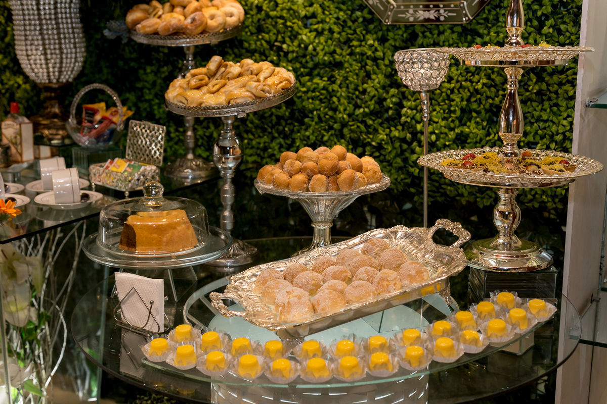 Decoração mesa de chá em Casa Paris-Padre Miguel