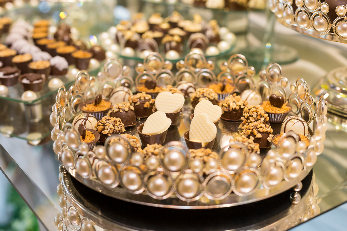 Bandeja de pérolas em Casa de Festa Paris-Padre Miguel