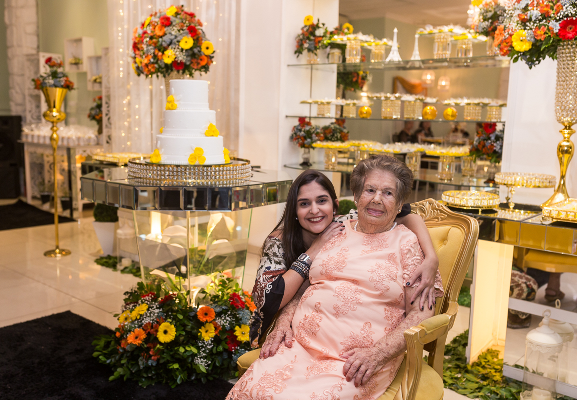 Aniversário de 97 anos em Casa de Festa Paris-Padre Migeul/RH