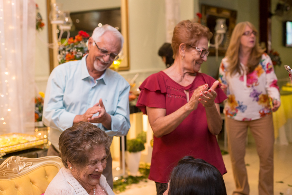 Comemoração aniversário em casa de festas Paris