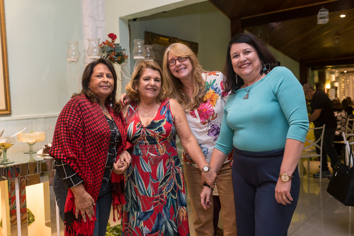 Casa Paris comemoração de bodas, aniversários em Rua Murundu,196