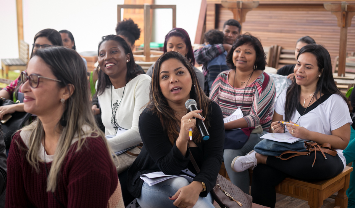 Aluna durante o workshop em espaço festa João e Maria-Bangu