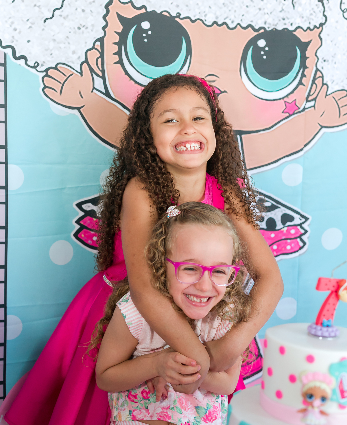 Brincadeiras das amiguinhas em festa infantil tema da LOL/Campo Grande/RJx 