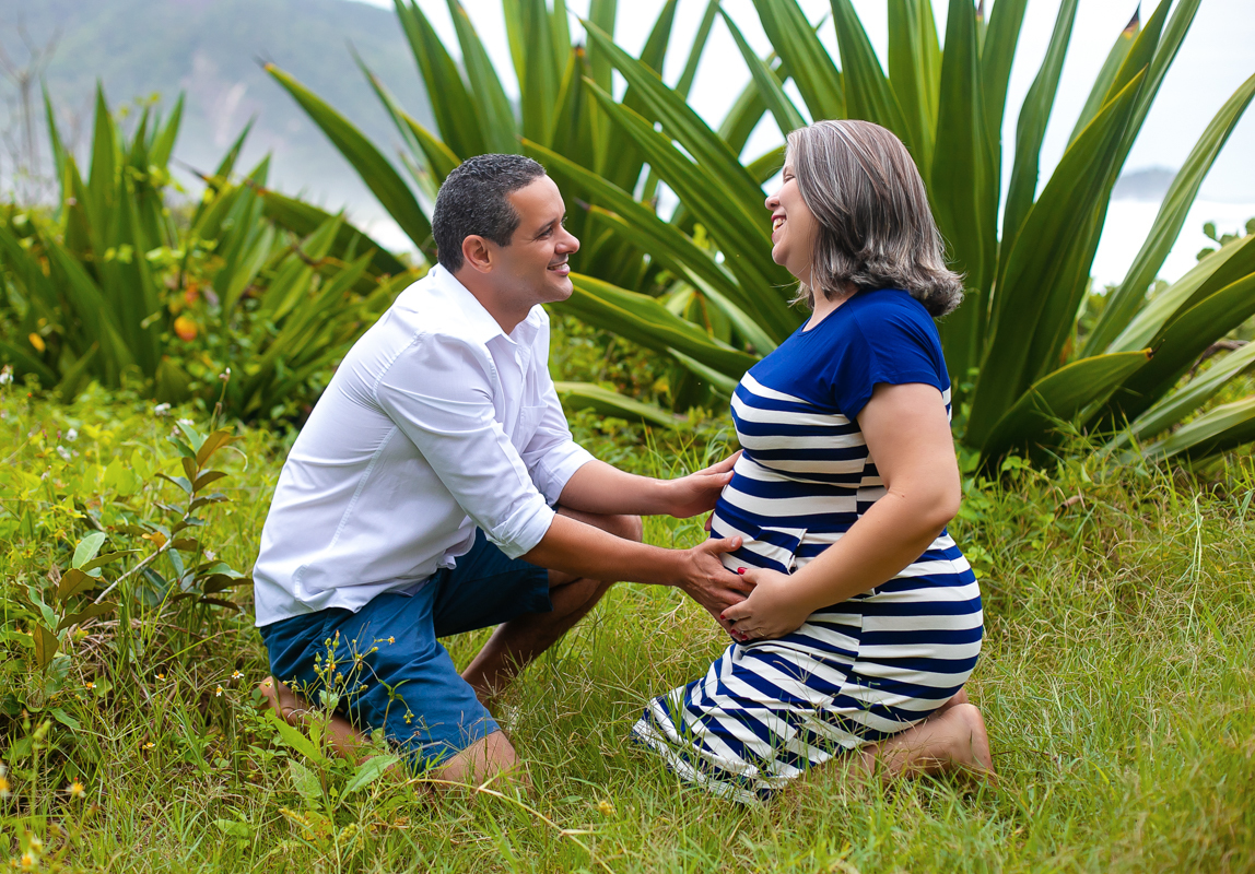 Ensaio Gestante Grumari- Fotos de Gestante - Fotografias de Gestante - Book de Grávida -