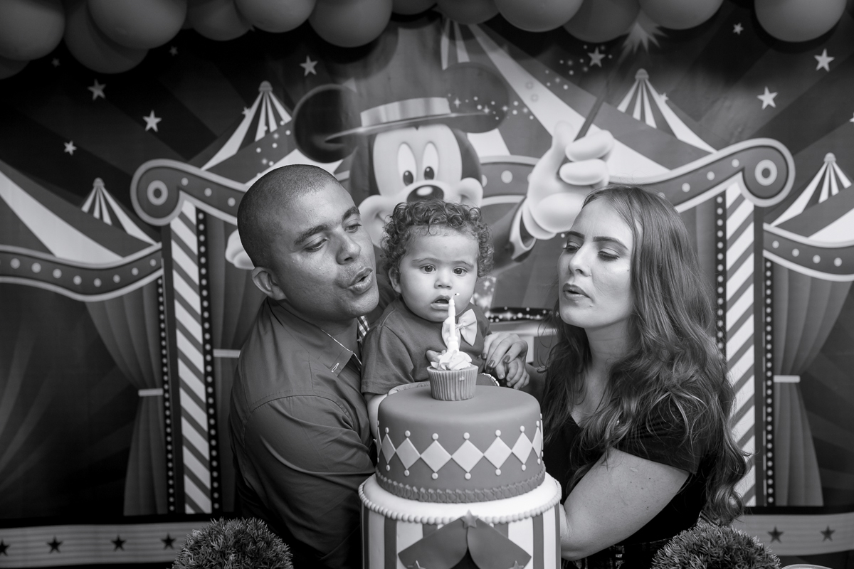 Fotografia afetiva em festa Circo do Mickey em condomínio portal do Sol/RJ