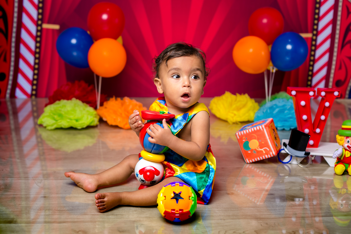 Ensaio infantil em estúdio temático  Circo