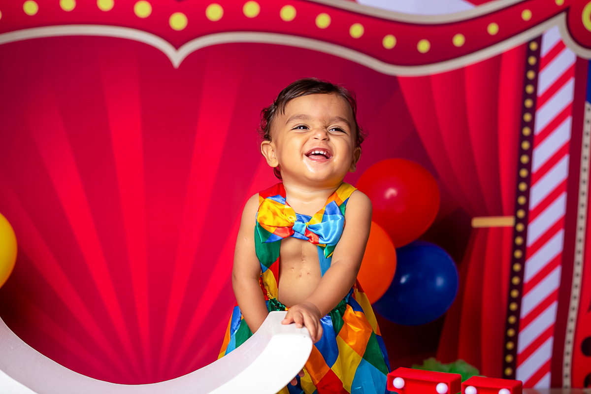 ensaio de 1 ano em estúdio tema circo/RJ