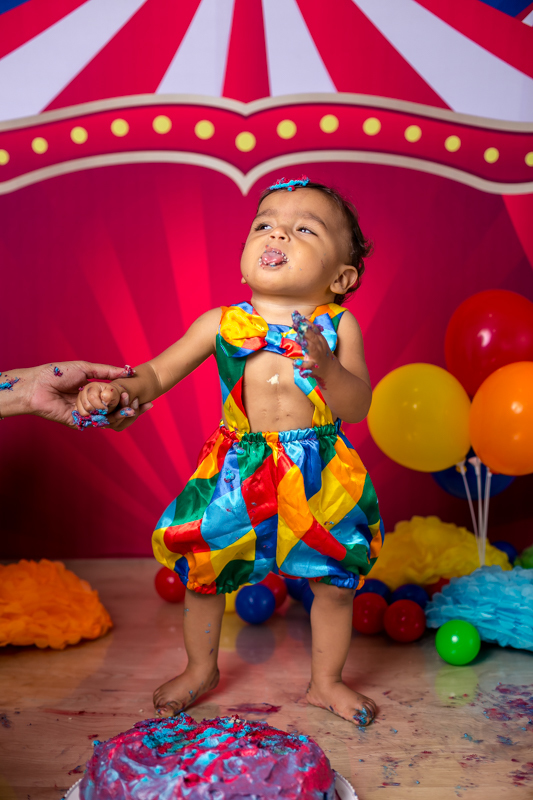 Smash the cake em estúdio tema circo