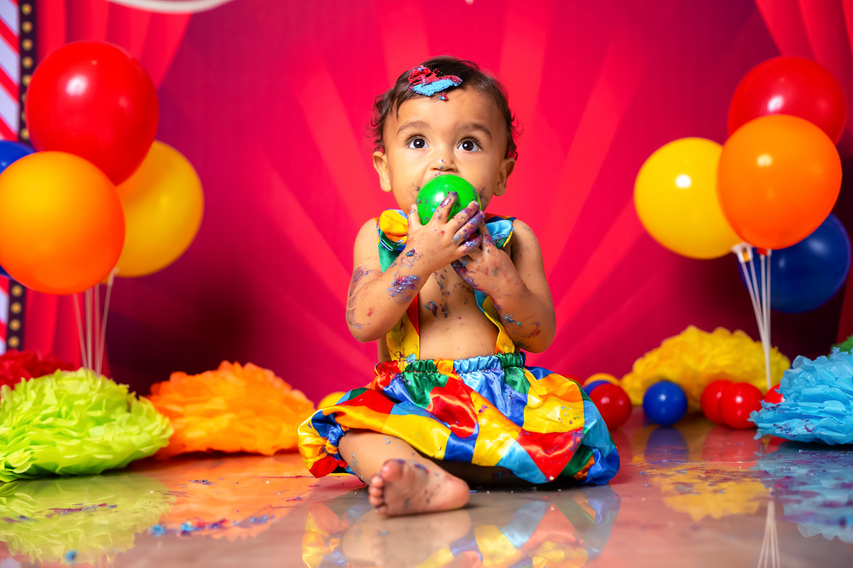 Fotografia infantil em ensaio temático circo