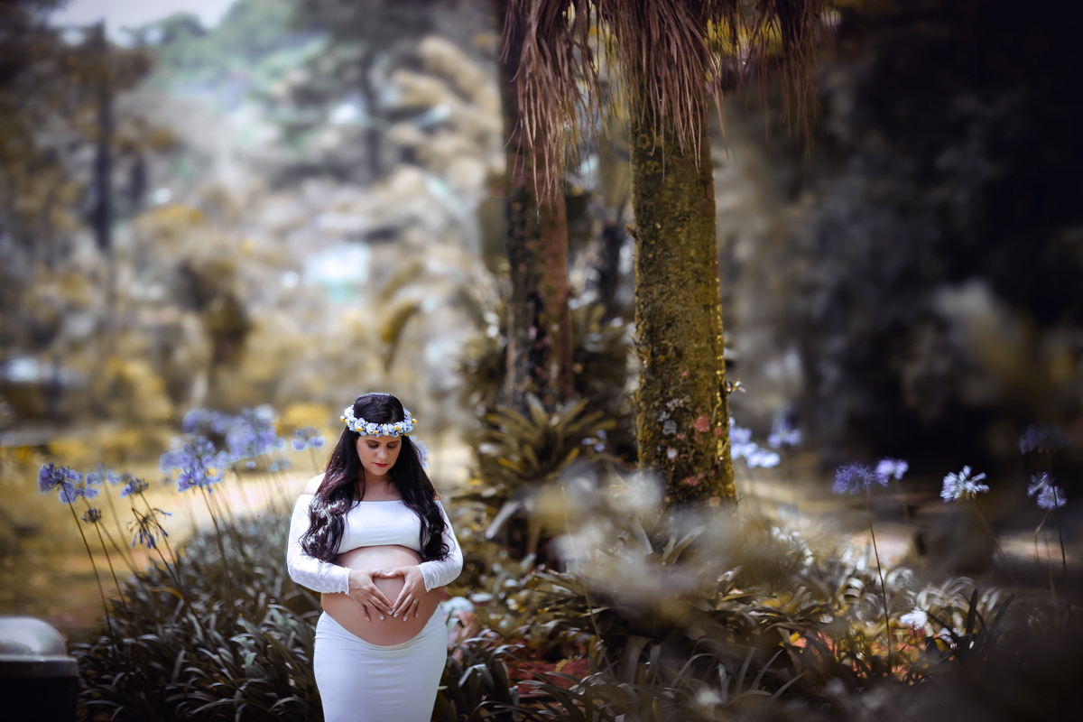 Ensaio de gestante externo em Petrópolis no parque Crémerie