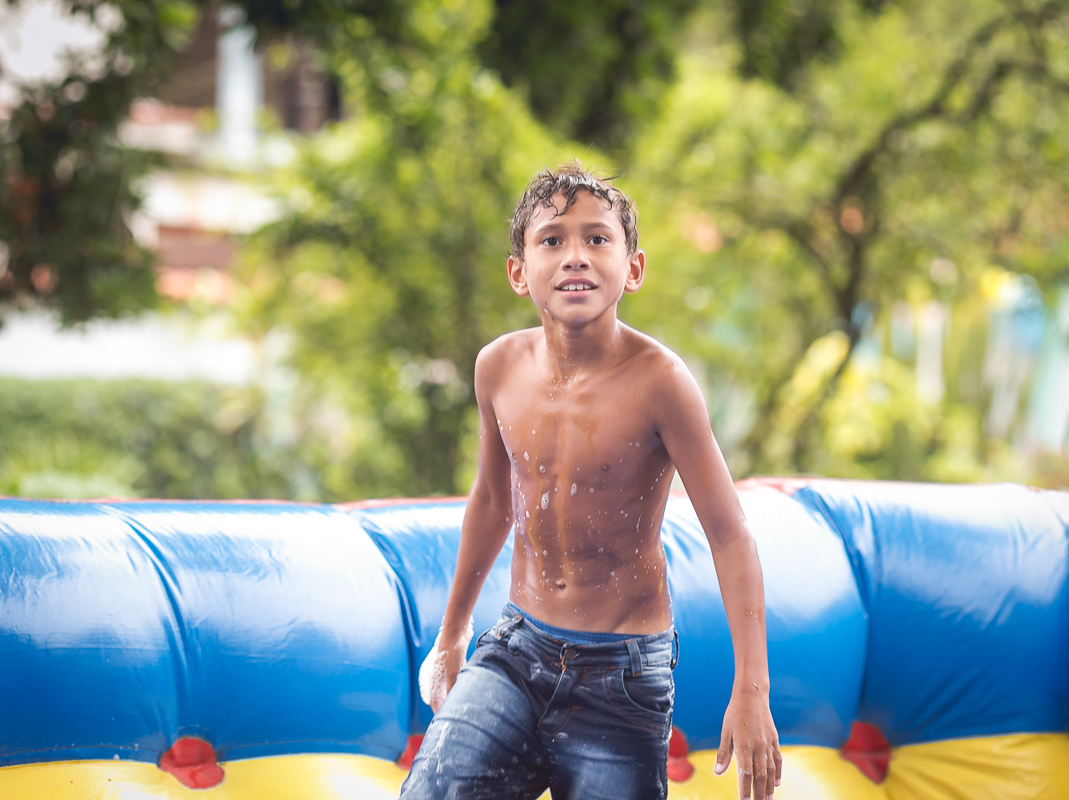 Brincadeiras no aniversário de 1 ano da Valentina em Sítio Mania de Verde/Magé-RJ