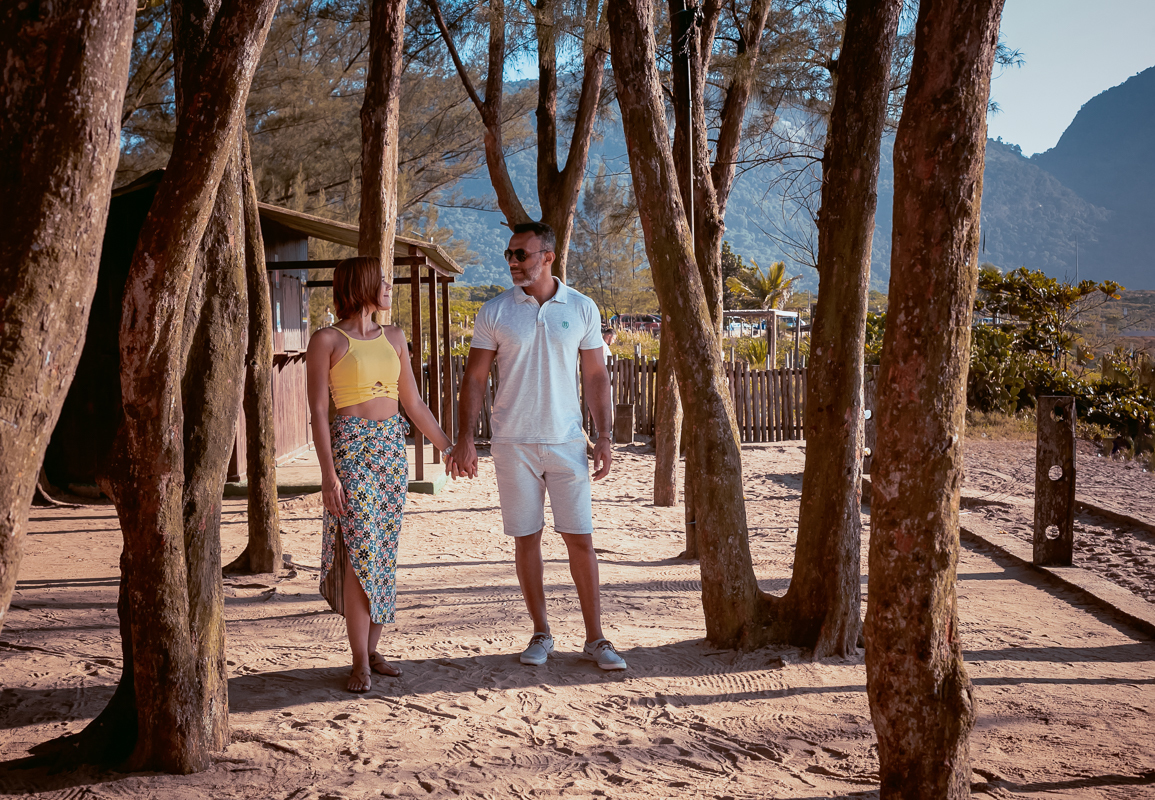 Book romântico de casal em Grumari/RJ