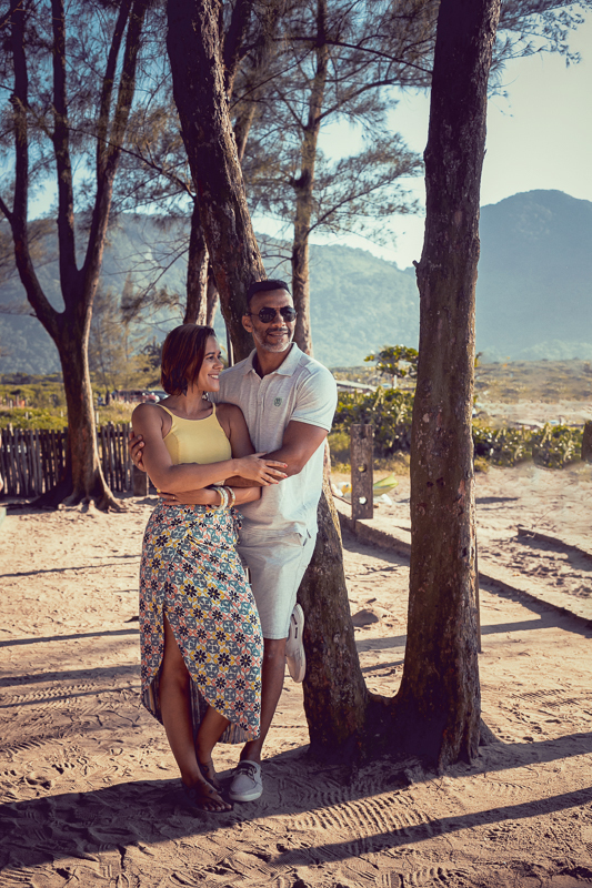 Ensaio de casal em Grumari/RJ