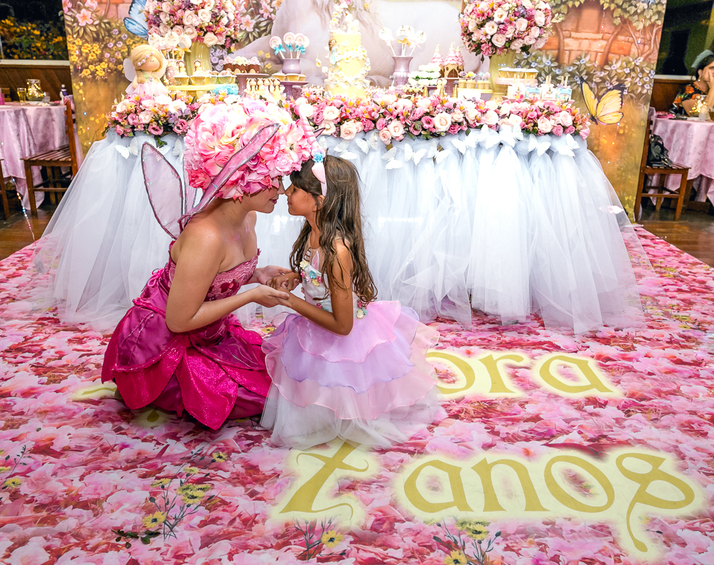 Fada personagem vivo Freitas Freitas em festa condomínio na barra da tijuca pontões