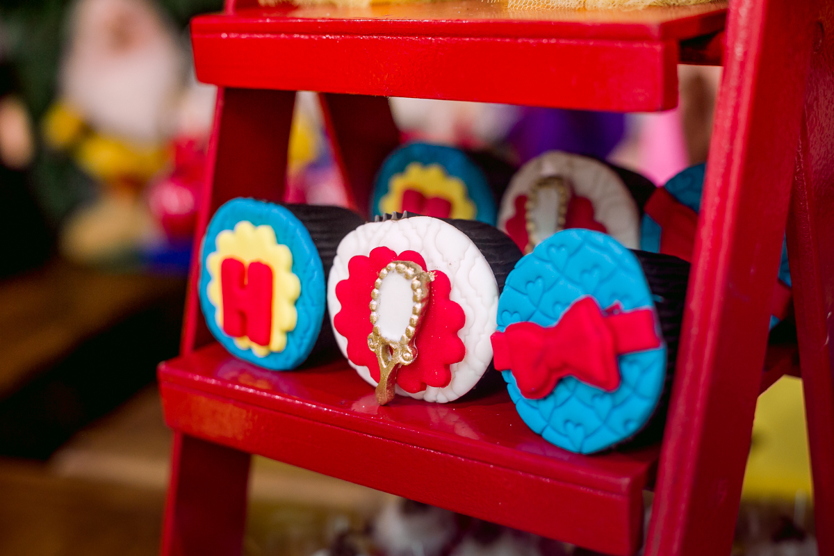Doces modelados barnca de neve cute em casa de festas mundo dos sonhos