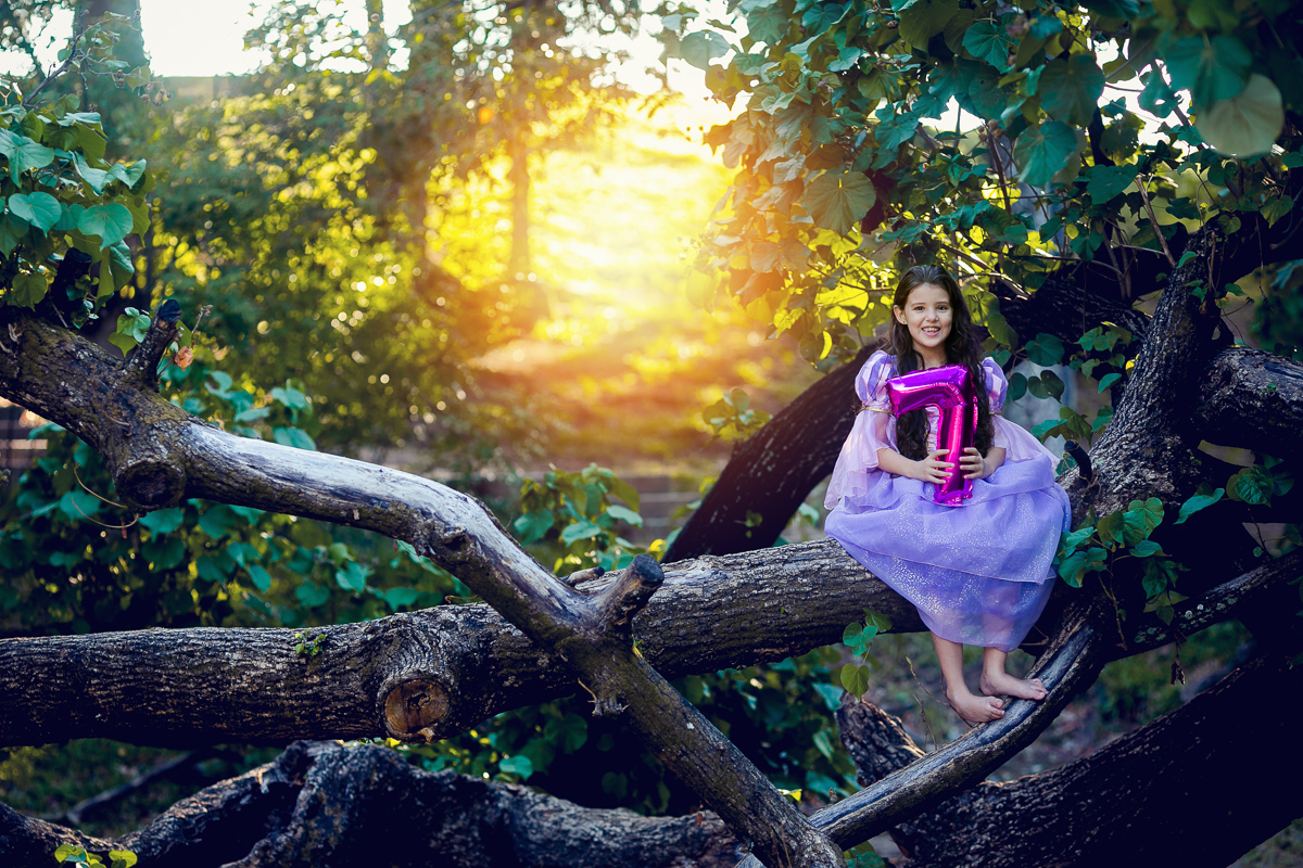 Ensaio externo infantil temático Rapunzel-Quinta da Boa Vista-Rj