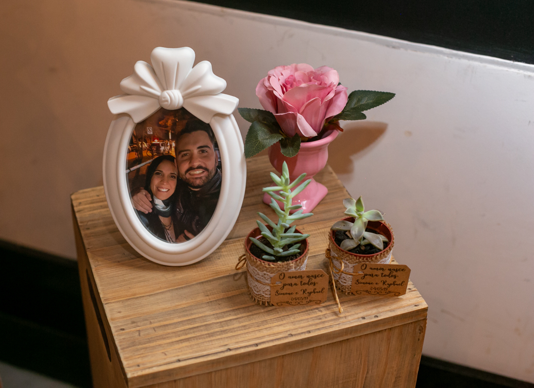 Decoração com  suculentas em casamento na Baby Beef-Barra/RJ