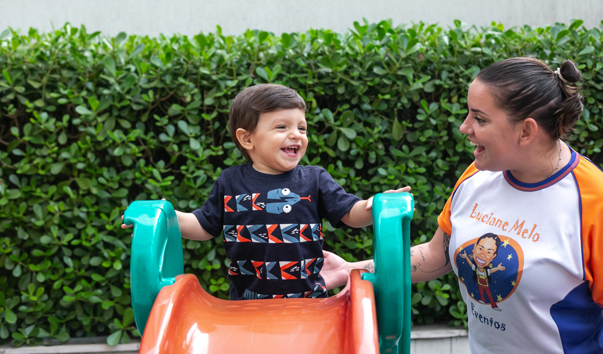 Animação infantil em festa mundo bita e