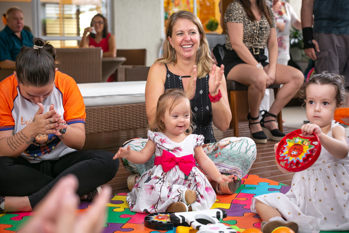 Musicalização  em festa infantil/Mundo do Bita