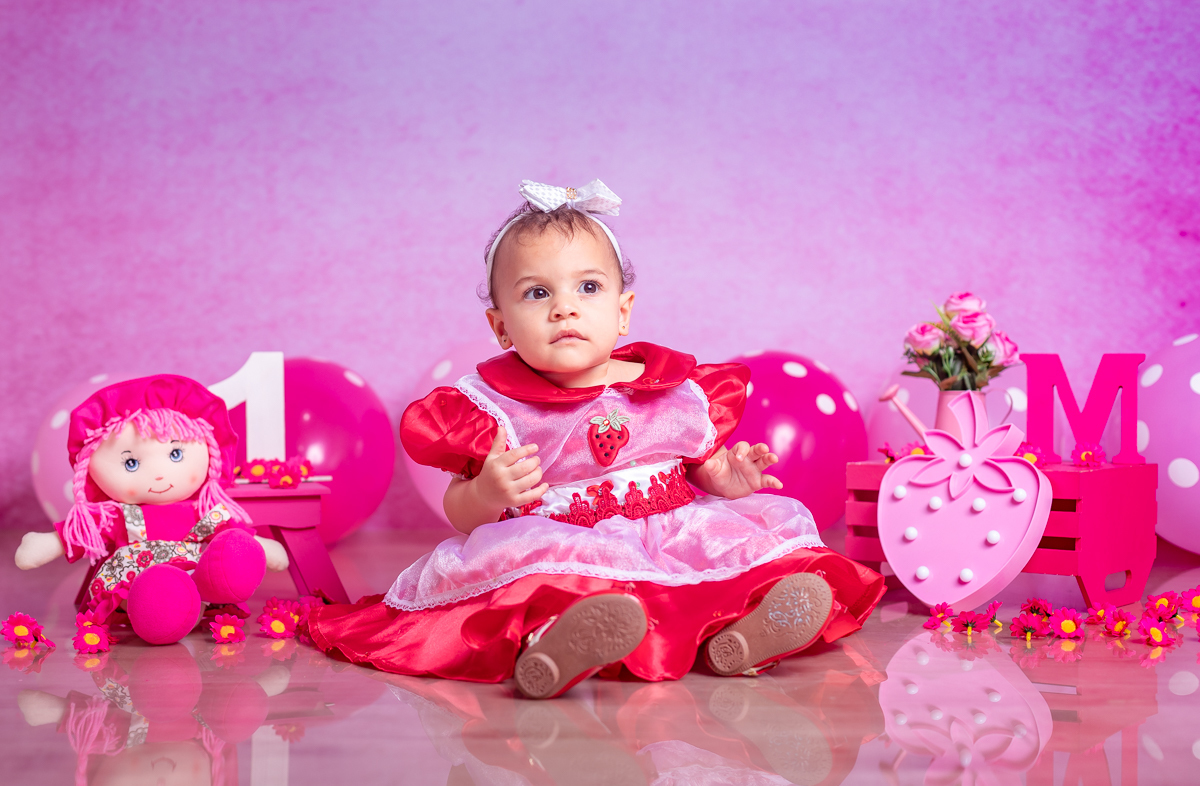 book de foto pré- aniversário infantil tema moranguinho