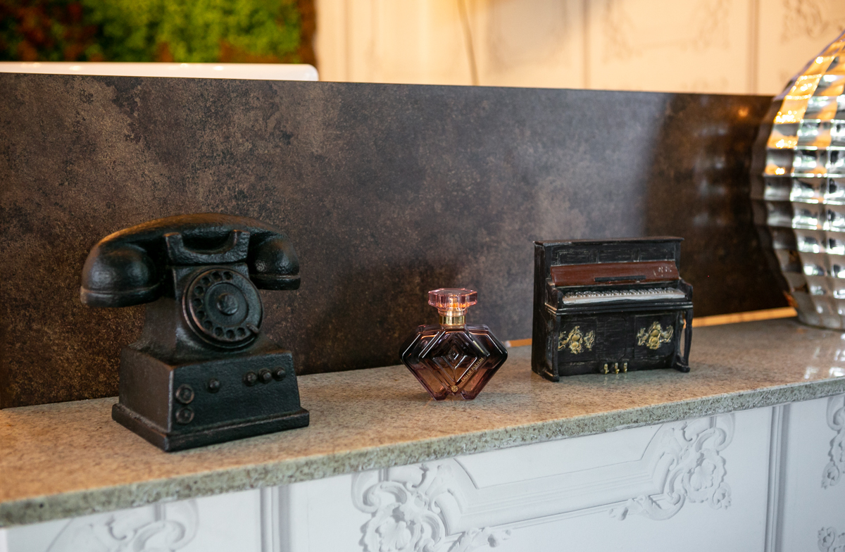 Detalhes making-of da noiva em suíte casa de festa Bistrô 160