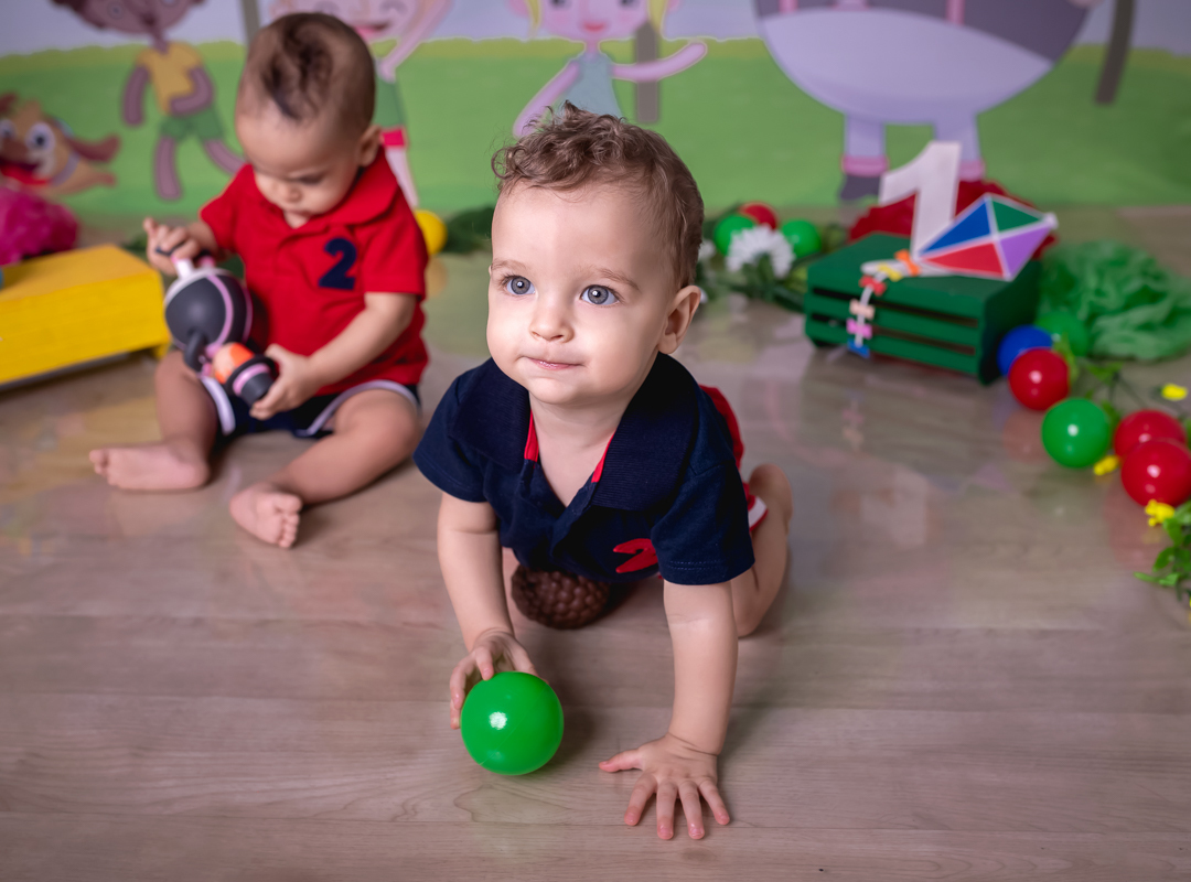ensaio infantil fotográfico em estúdio  mundo-bira