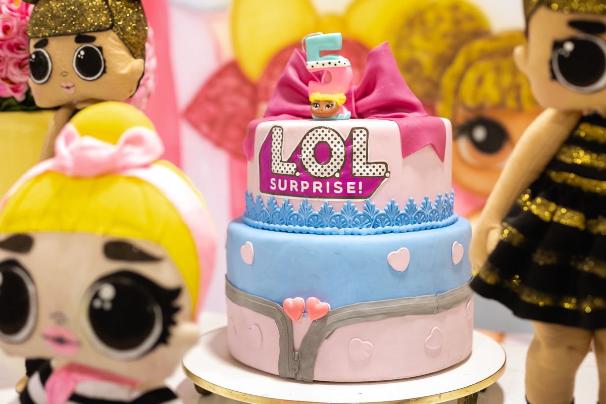 bolo decorada em festa temática infantil-RJ