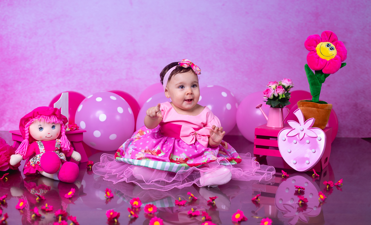 ensaio temático em estúdio-moranguinho baby-rj