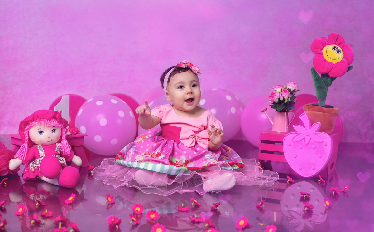 ensaio de criança-menina-moranguinho baby-estúdio-zona oeste-rj