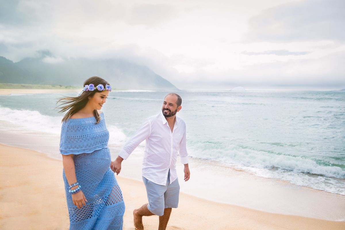 ensaio externo de gestante em grumari-praia-rj