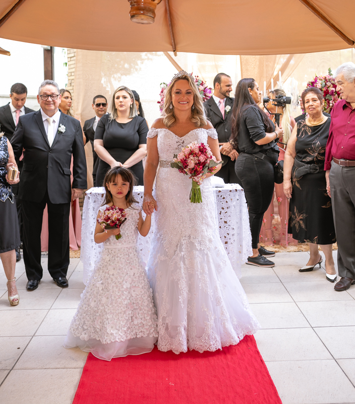 noiva junto com d=sua filha em cerimônia-mini wedding-Rj