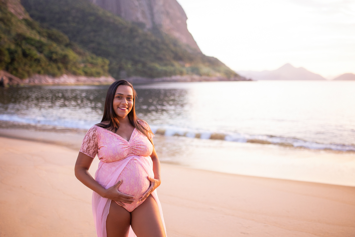 book fotográfico de gestante em praia RJ-urca