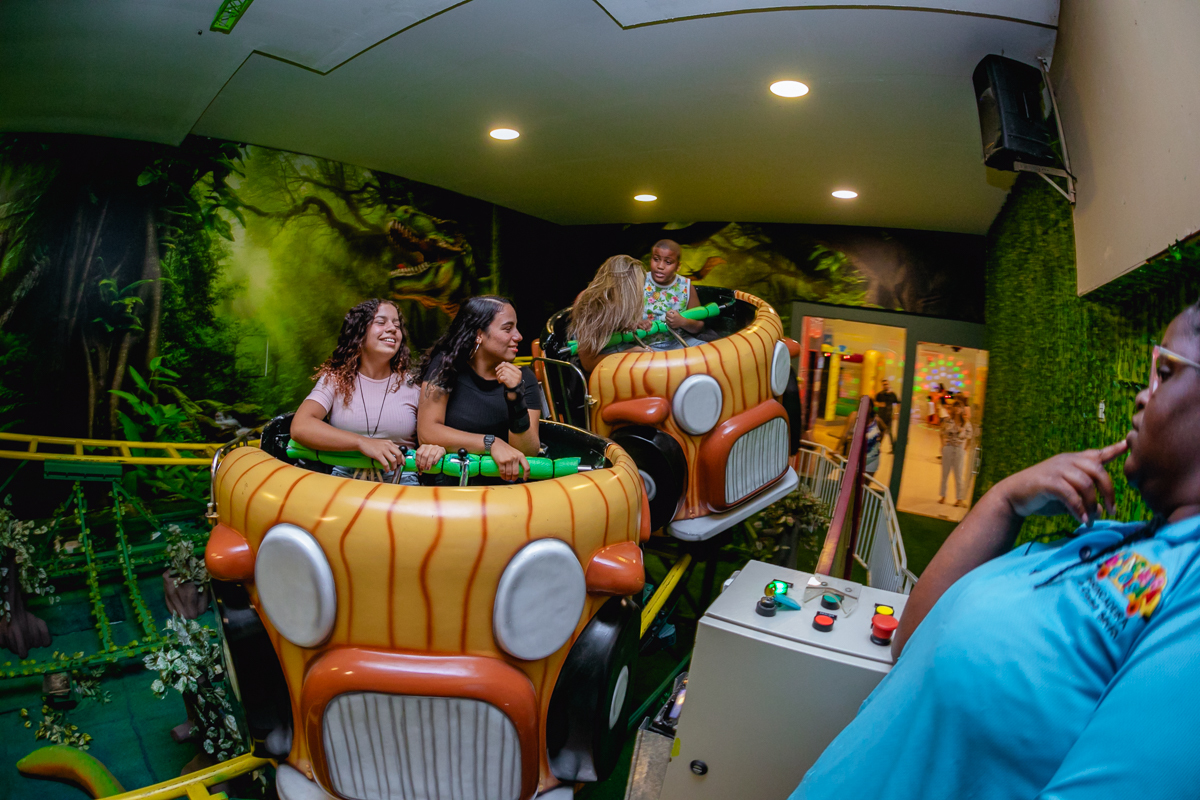 festa de 2 anos beatriz-casa de festas brincadeira e coisa