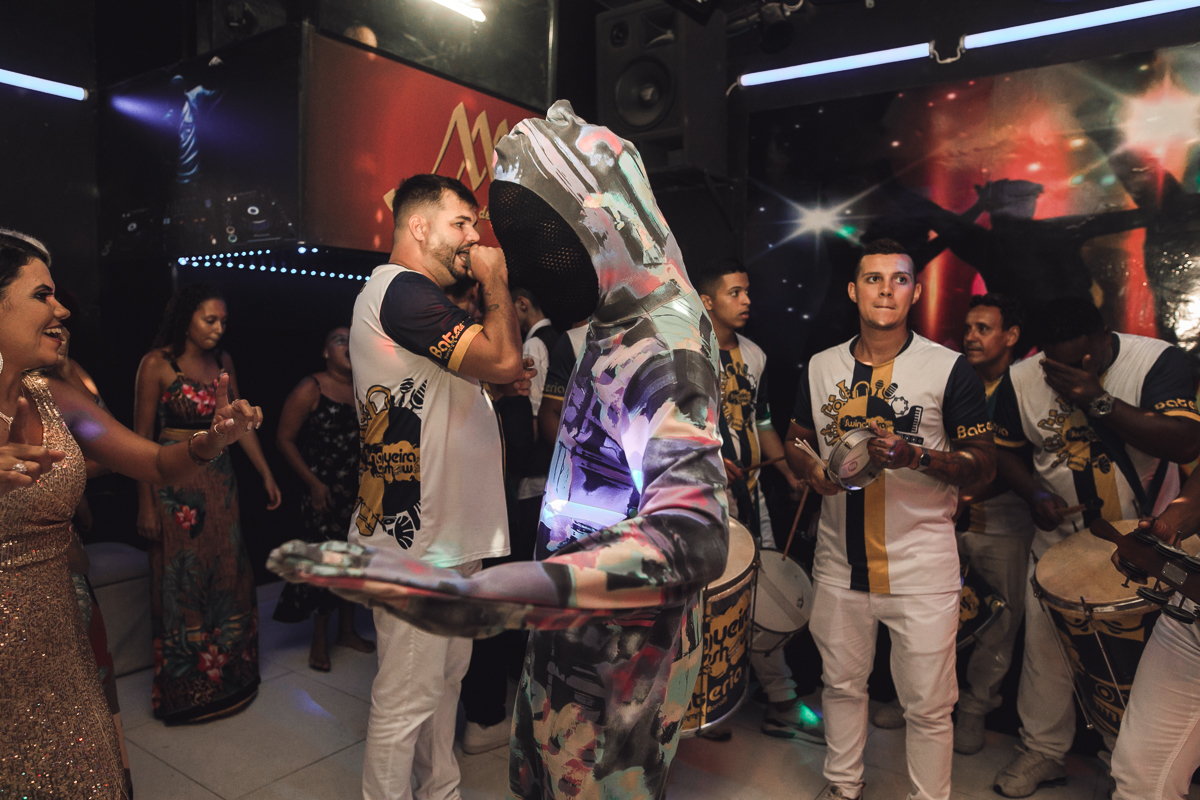 diversão em festa de debutante-mesopotâmia casa de festas-rj