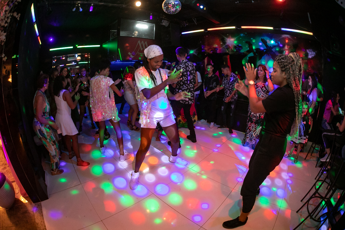 pista aberta balada aniversário 15 anos-carol-em mesopotâmia casa de festas